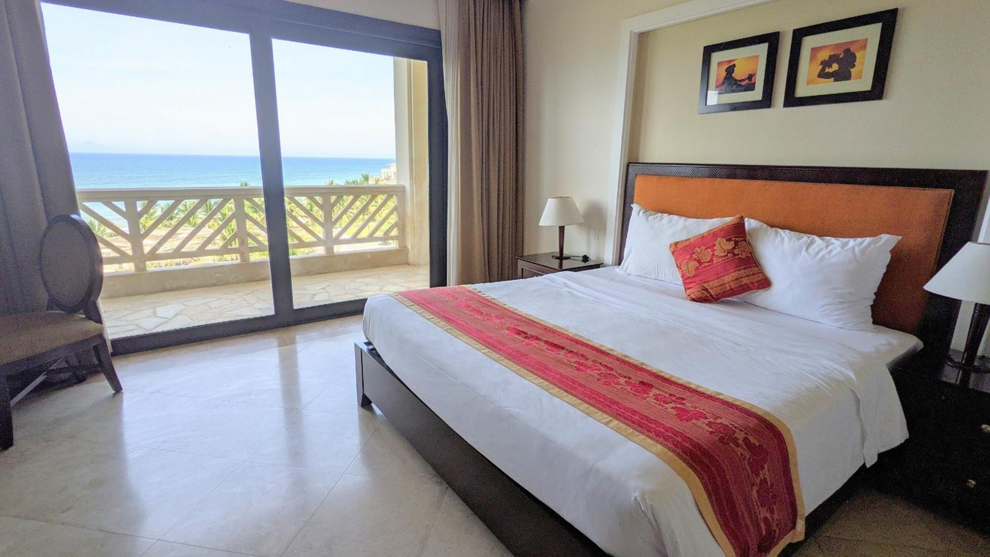Olalani Resort & Condotel Da Nang Exterior foto